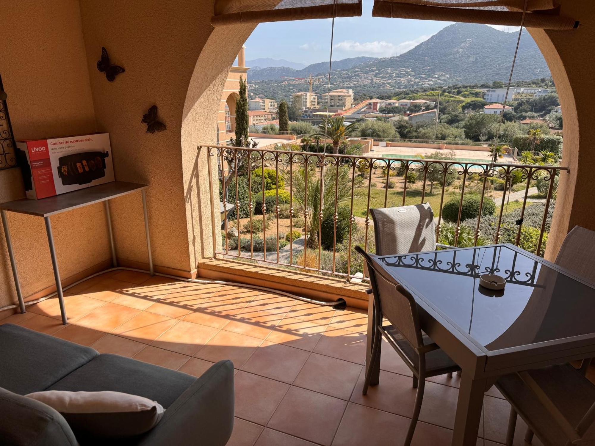 Joli Studio Tout Confort Proche Toutes Commodites Dans Residence Calme LʼÎle-Rousse 外观 照片